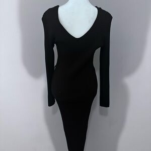 Black dress, long, fits figure